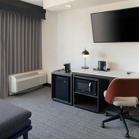 Hotel Courtyard By Marriott Providence Lincoln Exterior foto