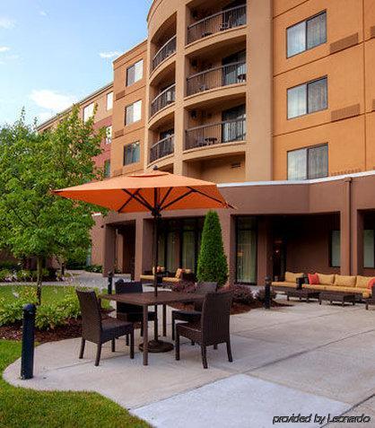 Hotel Courtyard By Marriott Providence Lincoln