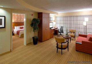 Courtyard By Marriott Providence Hotel Lincoln